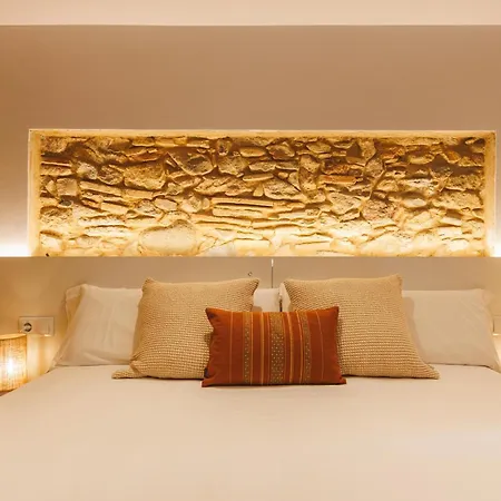 Apartment Bravissimo Calderers El Cavall, In The Old Town *