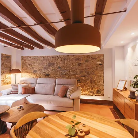 Apartment Bravissimo Calderers El Cavall, In The Old Town