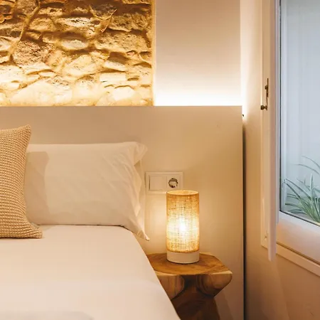 Апартаменти Bravissimo Calderers El Cavall, In The Old Town