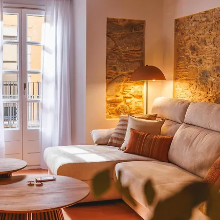 Апартаменти Bravissimo Calderers El Cavall, In The Old Town