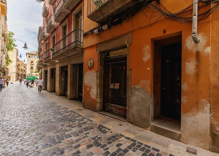 Bravissimo Calderers El Cavall, In The Old Town Gerona