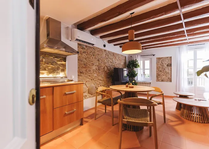 Apartment Bravissimo Calderers El Cavall, In The Old Town *