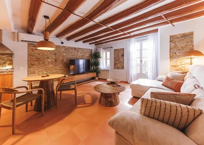 Bravissimo Calderers El Cavall, In The Old Town Apartment *