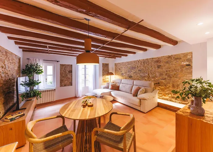 Apartment Bravissimo Calderers El Cavall, In The Old Town Gerona