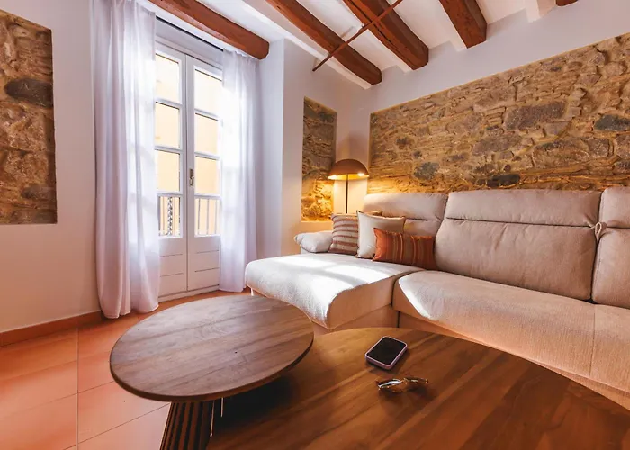 Bravissimo Calderers El Cavall, In The Old Town * Girona