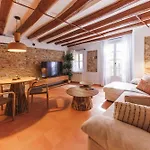 Bravissimo Calderers El Cavall, In The Old Town Apartment *